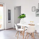 Lodge Le Coralline Meta